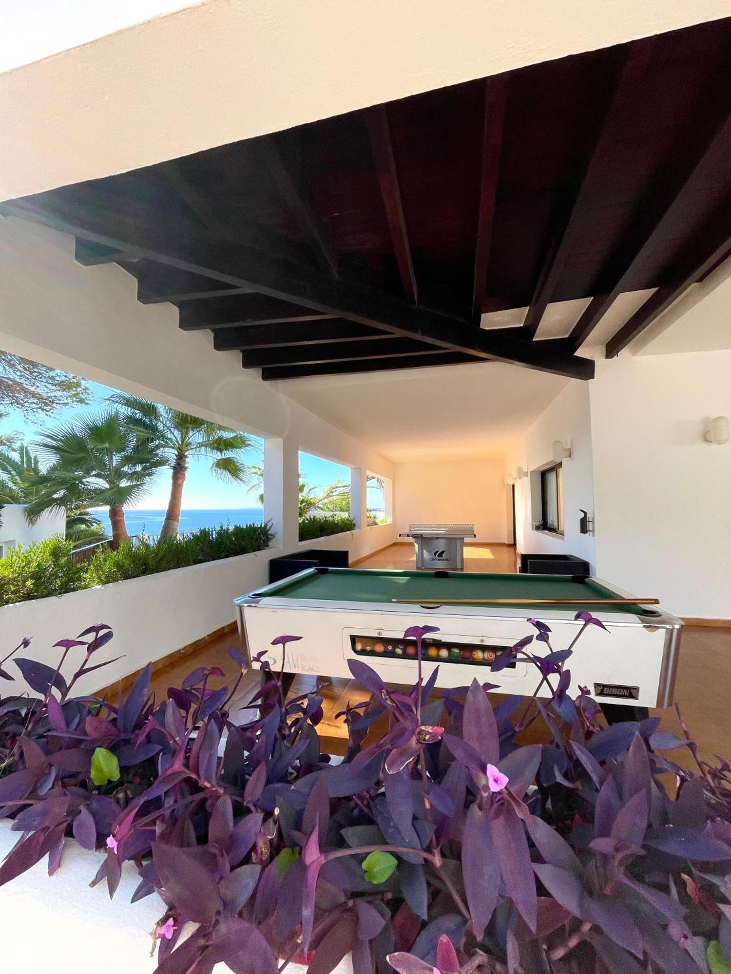 Apartamentos Club Cala Azul Sant Carles de Peralta Exterior foto